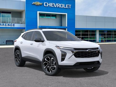 New 2026 Chevrolet Trax RS FWD image 7