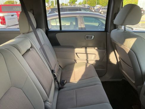Used 2014 Honda Pilot EX image 4