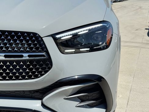Used 2025 Mercedes-Benz GLE 450 4MATIC Coupe image 8