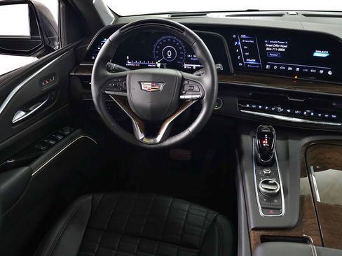 Certified 2023 Cadillac Escalade Sport Platinum w/ LPO, ONYX Package AWD/4WD image 22