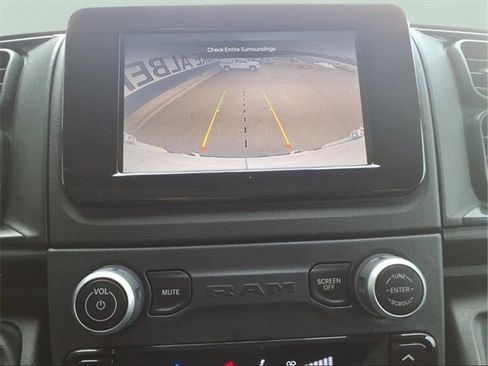 Used 2024 RAM ProMaster 2500 w/ Convenience Group image 22