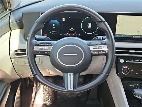 Certified 2025 Hyundai Tucson SEL image 23