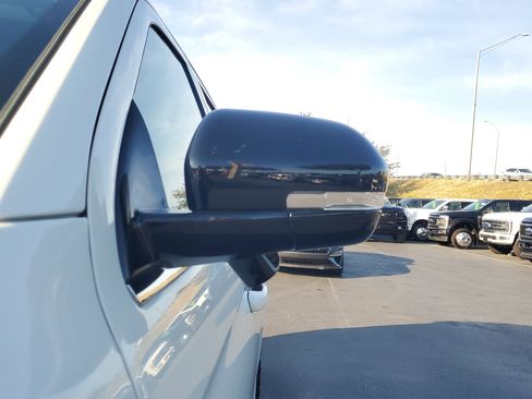 Used 2024 Ford Expedition Timberline image 4