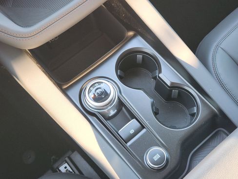 New 2026 Ford Explorer Active w/ Active Comfort Package image 20