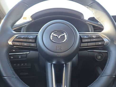 Used 2025 MAZDA MAZDA3 s image 31
