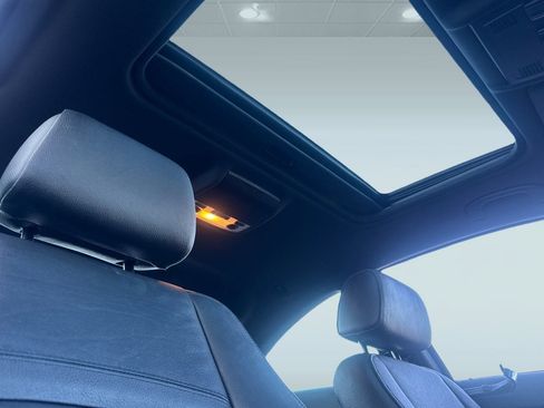 Used 2012 BMW 335i Coupe image 14