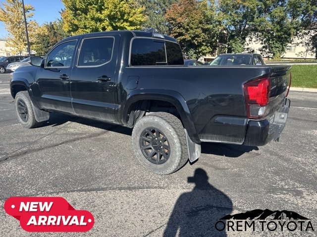 Used 2019 Toyota Tacoma TRD Sport AWD/4WD image 18