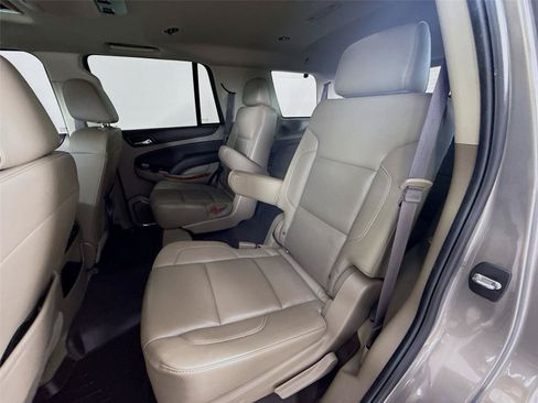 Used 2017 Chevrolet Tahoe Premier AWD/4WD image 11
