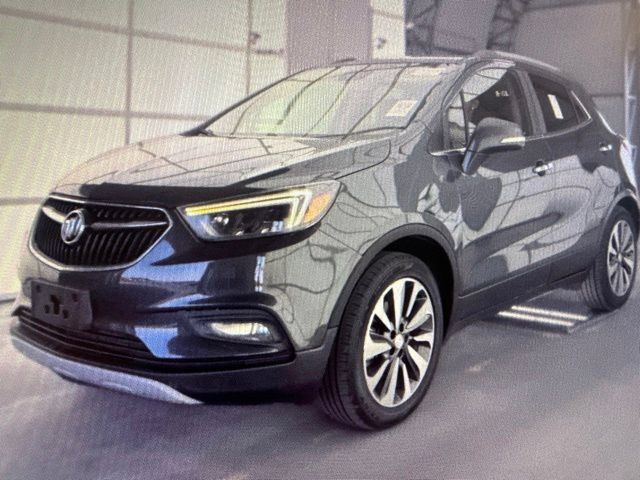 Used 2018 Buick Encore Essence FWD image 4