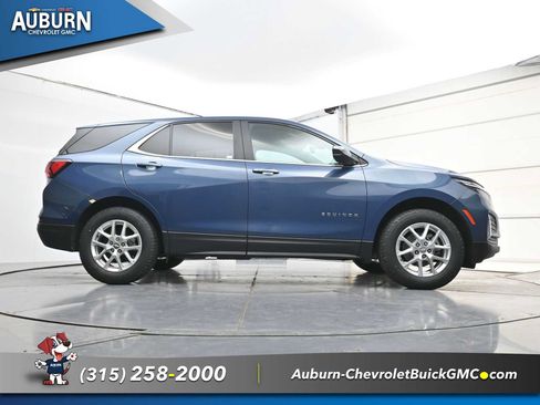 Used 2024 Chevrolet Equinox LT AWD/4WD image 26