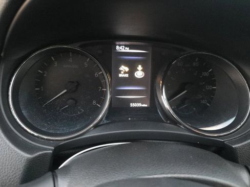 Used 2017 Nissan Rogue Sport SL image 22