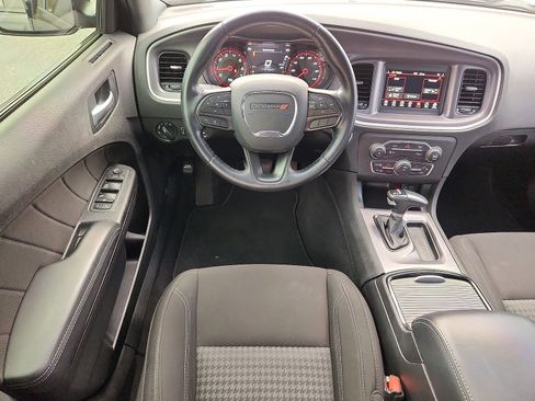 Used 2022 Dodge Charger SXT w/ Blacktop Package image 21