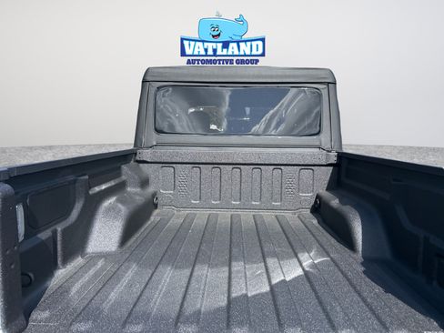 New 2026 Jeep Gladiator Mojave AWD/4WD image 32