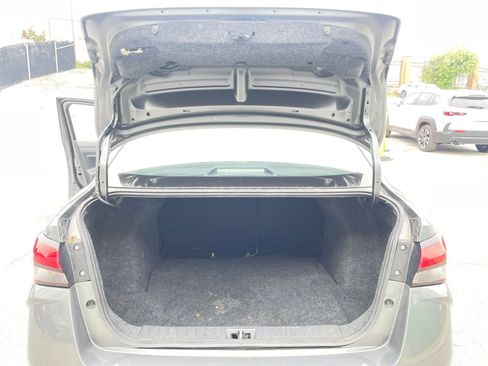 Used 2025 Nissan Versa SV FWD image 25