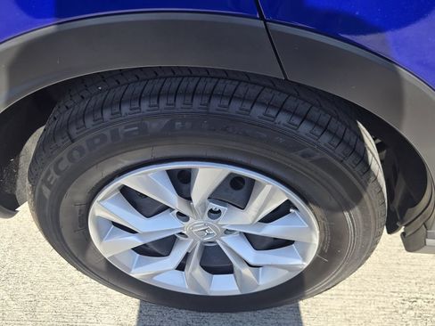 Used 2025 Honda CR-V LX image 8