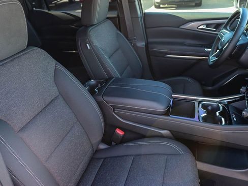 New 2026 Chevrolet Traverse LT w/ Enhanced Driving Package image 14