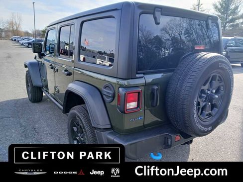 Certified 2023 Jeep Wrangler Unlimited image 6