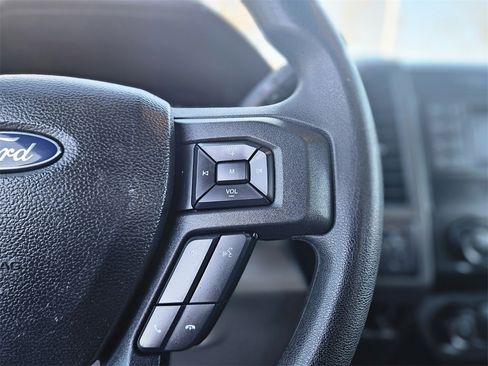 Used 2020 Ford F250 XL w/ Power Equipment Group image 19