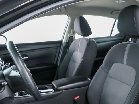 Used 2024 Nissan Sentra SV FWD image 23