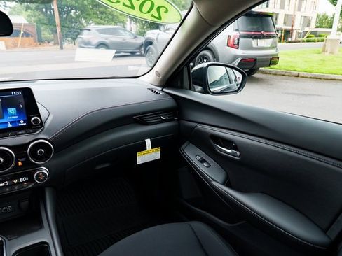 Used 2025 Nissan Sentra SV w/ All-Weather Package image 9