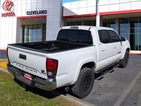 Used 2023 Toyota Tacoma SR5 RWD image 7
