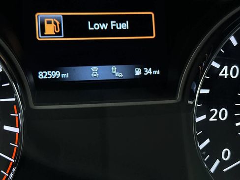 Used 2019 Nissan Pathfinder SL image 27