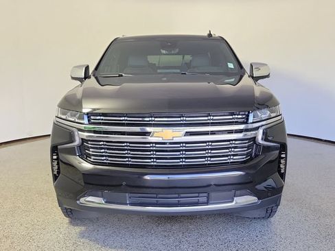 Used 2024 Chevrolet Tahoe Premier AWD/4WD image 3