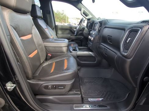 Used 2020 GMC Sierra 1500 AT4 w/ AT4 Preferred Package AWD/4WD image 28