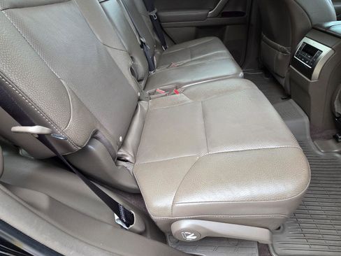 Used 2018 Lexus GX 460 Premium image 38