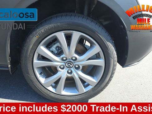 Used 2024 MAZDA CX-30 AWD 2.5 S w/ Preferred Package image 11