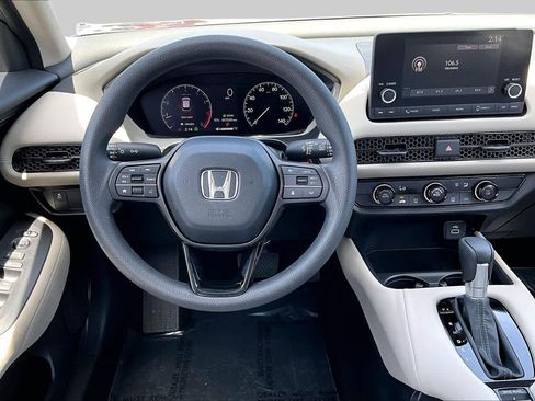 Used 2024 Honda HR-V LX image 5