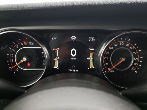 Used 2021 Jeep Gladiator Sport image 33