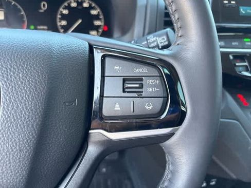 Used 2025 Honda Odyssey EX-L image 12