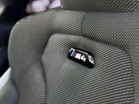 Used 2018 BMW M4 Coupe RWD image 19