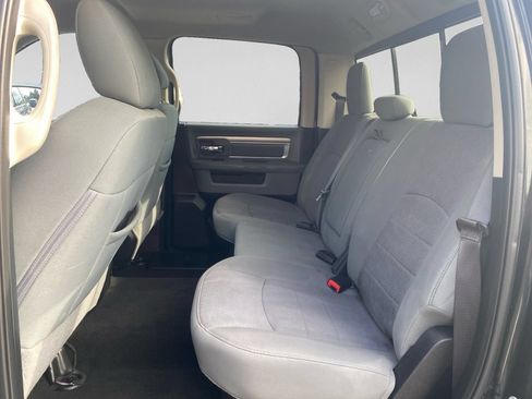 Used 2018 RAM 1500 Lone Star RWD image 23
