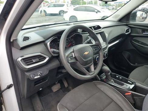 Used 2023 Chevrolet TrailBlazer LS AWD/4WD image 10