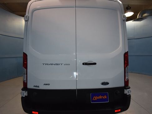 Used 2024 Ford Transit 250 148 Medium Roof Extended AWD image 26
