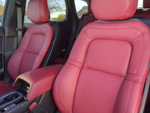 New 2025 Lincoln Corsair Reserve w/ Equipment Group 202A image 10