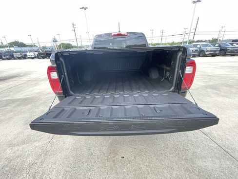 Used 2023 GMC Canyon Denali w/ Denali Black Edition AWD/4WD image 24