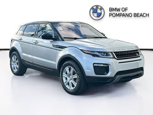 Used 2019 Land Rover Range Rover Evoque SE image 1