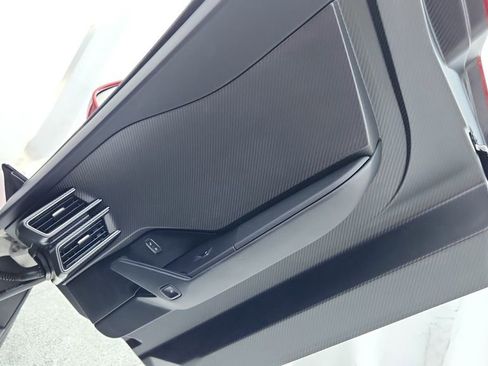 Used 2019 Ford GT image 21