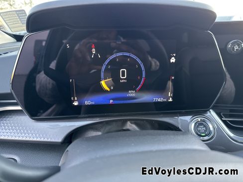 Used 2025 Chevrolet Trax ACTIV image 32