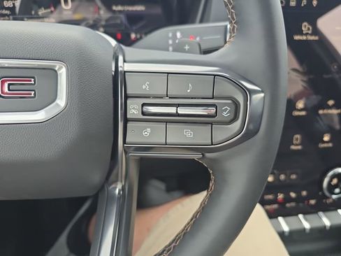 New 2026 GMC Terrain AT4 AWD/4WD image 17