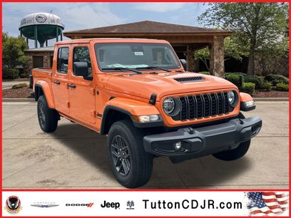 New 2025 Jeep Gladiator Sport