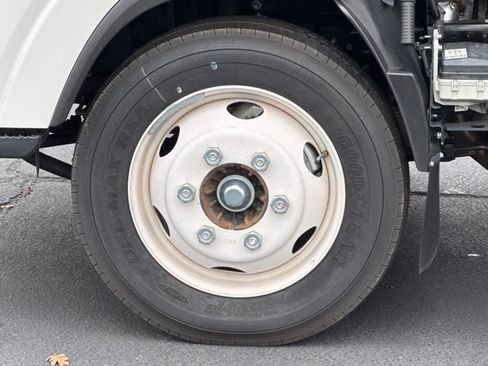 New 2024 Chevrolet Low Cab Forward RWD image 20