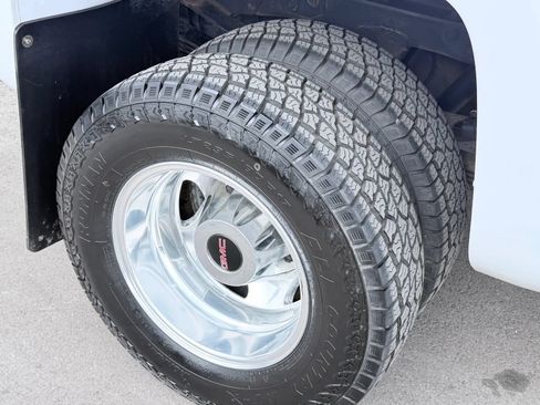 Used 2019 GMC Sierra 3500 SLT w/ Duramax Plus Package AWD/4WD image 20
