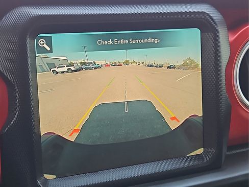 Used 2021 Jeep Gladiator Rubicon AWD/4WD image 19