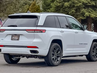 Used 2025 Jeep Grand Cherokee Limited 4xe