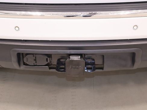 Used 2013 Jeep Grand Cherokee Limited w/ Trailer Tow Group image 36