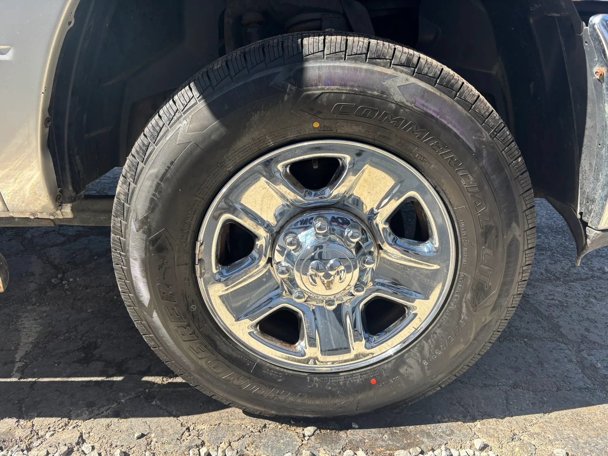 Used 2017 RAM 2500 SLT AWD/4WD image 11